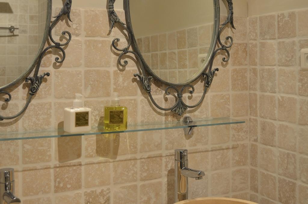Sainte-Helene Chambres D'Hotes & Appartement Olonzac Bilik gambar